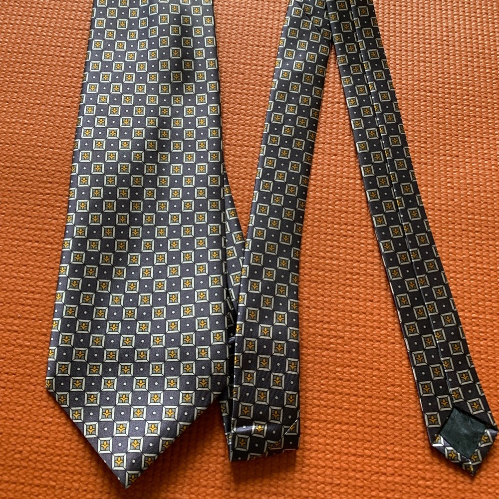 Tie